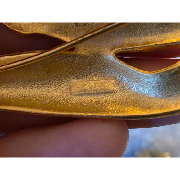 Vintage Pal Kepenyes Gold-Tone Abstract Brooch Pin Sculptural Woman Design Signe - Picture 4 of 5